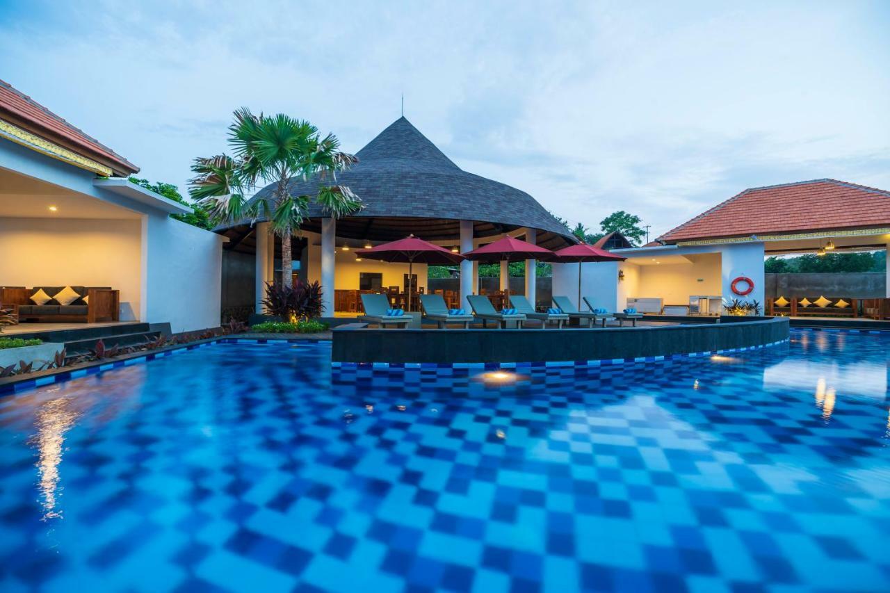 Star Semabu Resort Toyapakeh Екстер'єр фото
