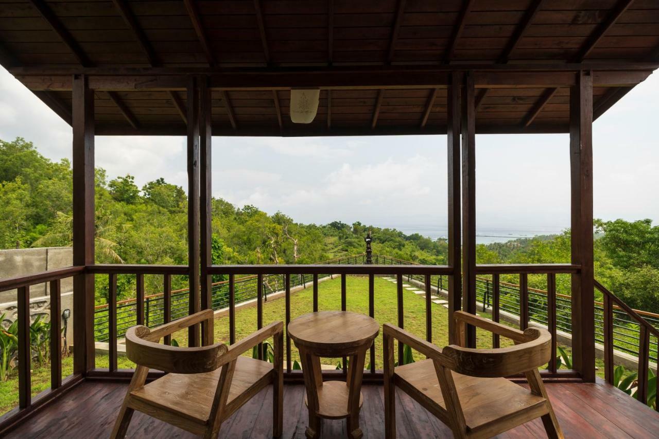 Star Semabu Resort Toyapakeh Екстер'єр фото